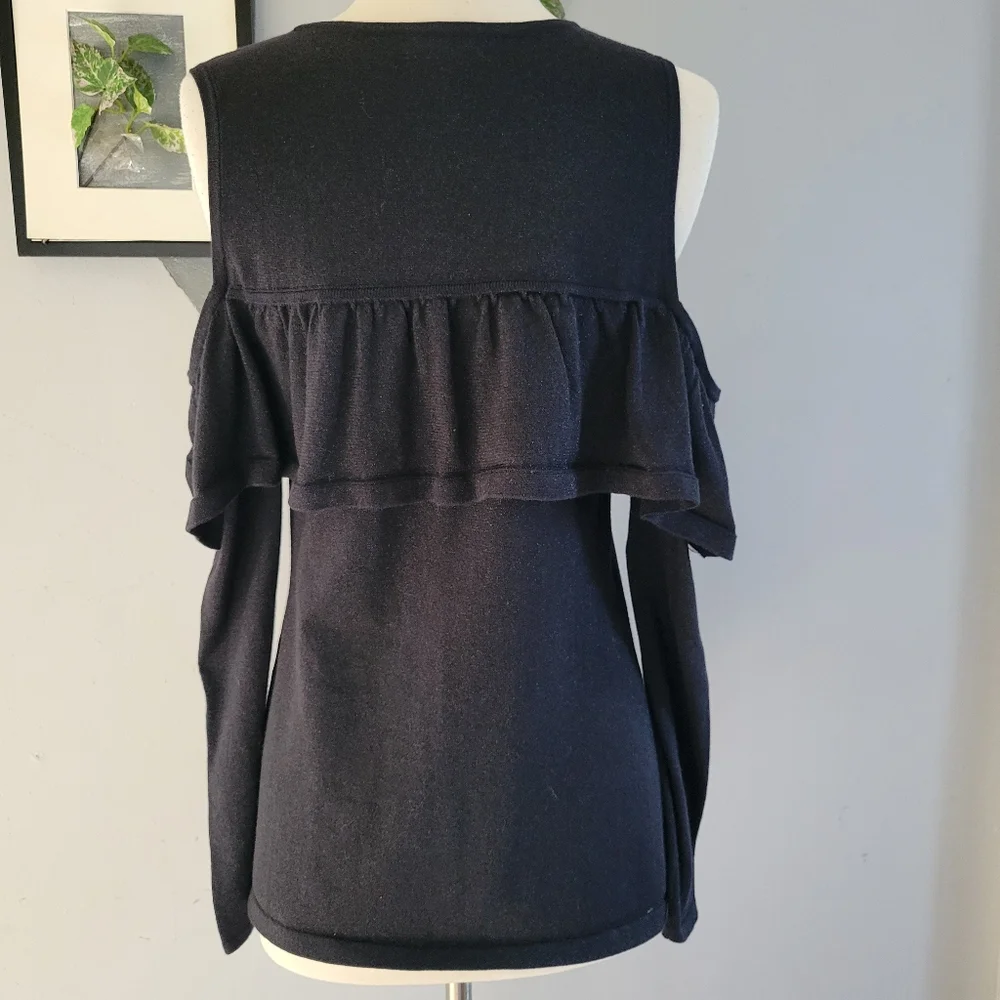 Lilly Pulitzer Burke Onyx Metallic Pullover Cold Shoulder Ruffle Sweater Black M - Picture 3 of 10